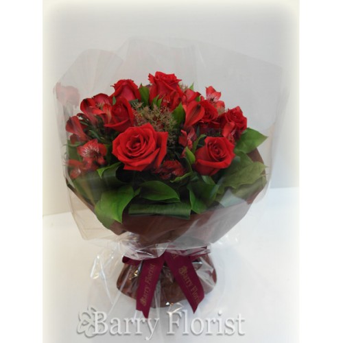 BOU 0050 10支A級進口紅色玫瑰 + 紅色小百合 + 季節性襯花